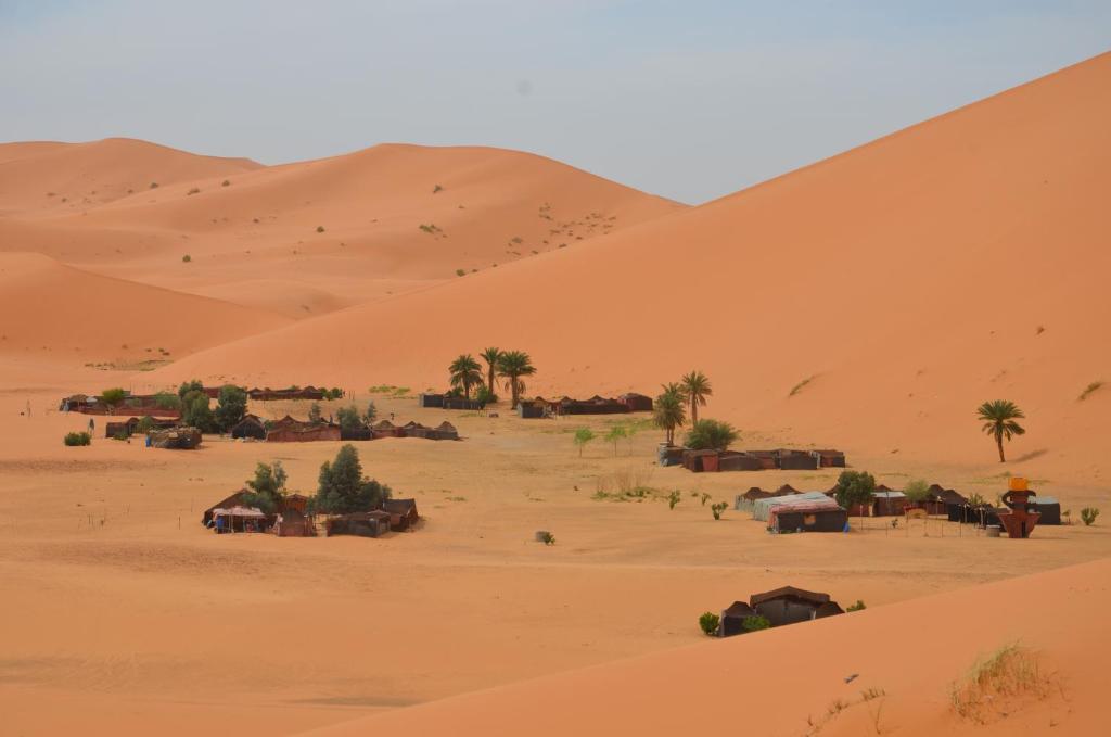 Chez Tonton Hotel Merzouga Exterior foto